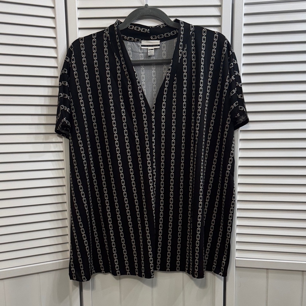 Jules & Leopold Black and White Chain Pattern Button Down Shirt